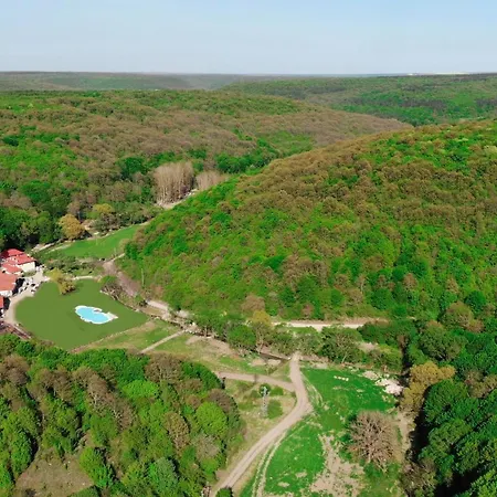 Eco Complex Izvori 호텔 2*